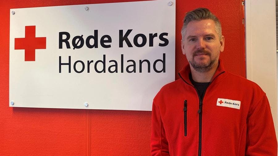 Bildet viser Thorbjørn Fosse, daglig leder i Hordaland Røde Kors