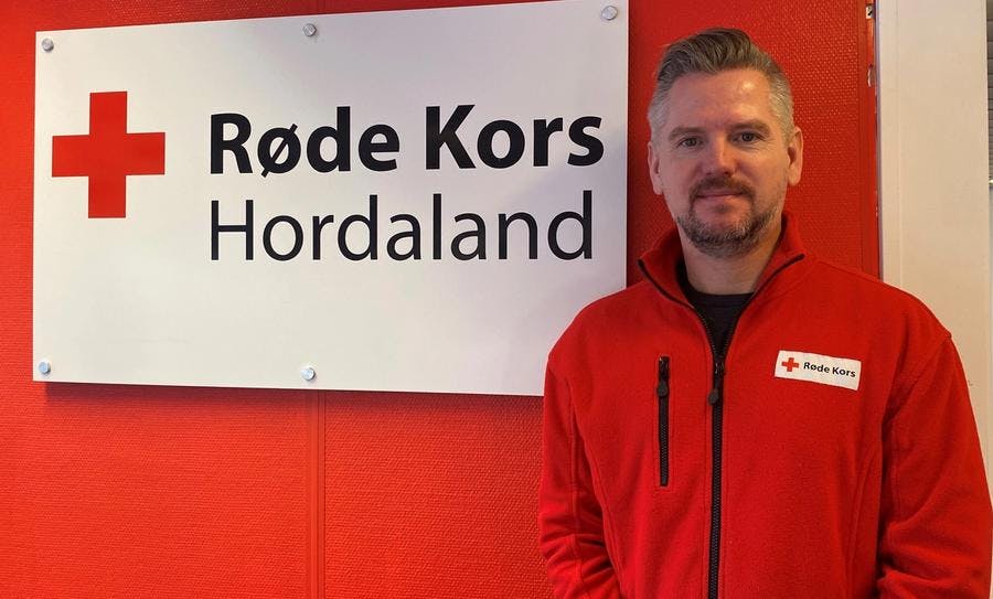 Bildet viser Thorbjørn Fosse, daglig leder i Hordaland Røde Kors